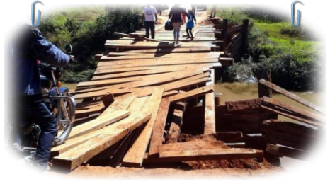 Einfache Brücke in benutzung